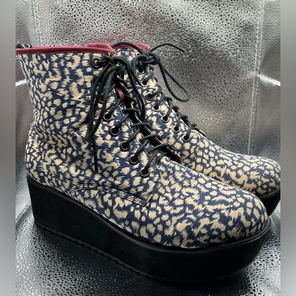 C Label Women's Platform Ankle Boots with Zipper Sides - Picture 1 of 9